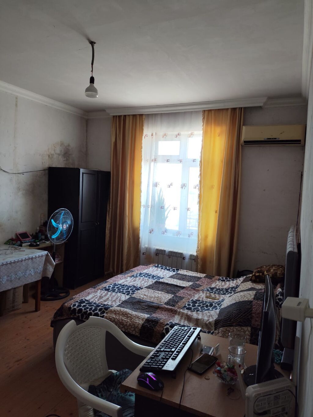 4 otaqlı, 120 kv. m, Kredit yoxdur, Təmirsiz
