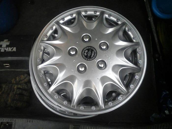 Car Accessories: Колпаки r15 цена400 on lalafo.com.np Колпаки r15 цена400 in Kathmandu