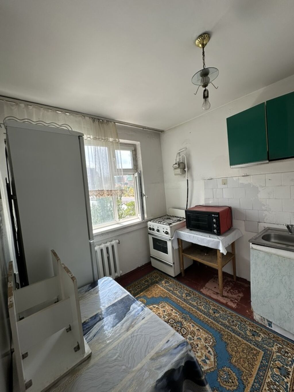 1 комната, 35 м², 10 мкр 104 серия, 5 этаж, Старый ремонт: фото 2