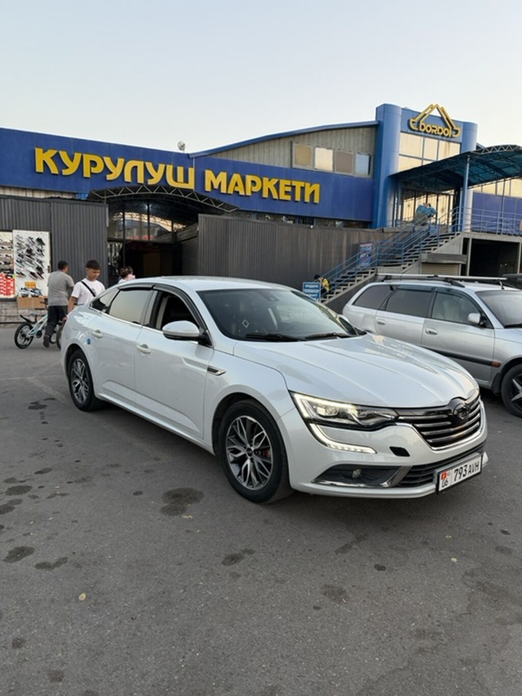 Renault Samsung SM6: 2019 г., 2 л, Автомат, Бензин, Седан: фото 3