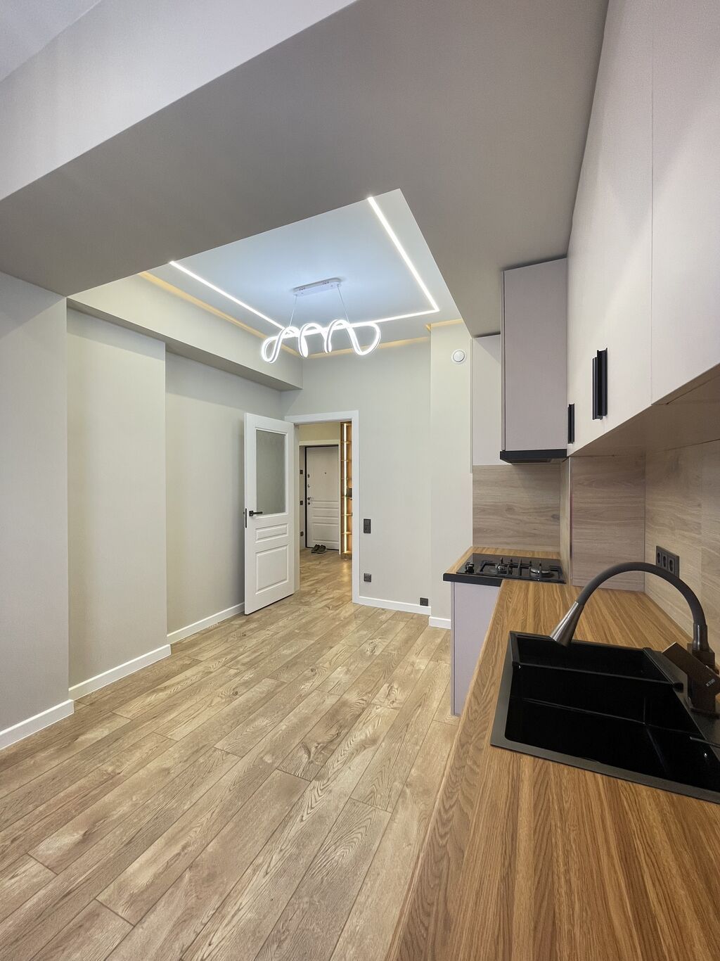 2 комнаты, 68 м², Кок-Жар ж/м Элитка, 12 этаж, Дизайнерский ремонт: фото 3