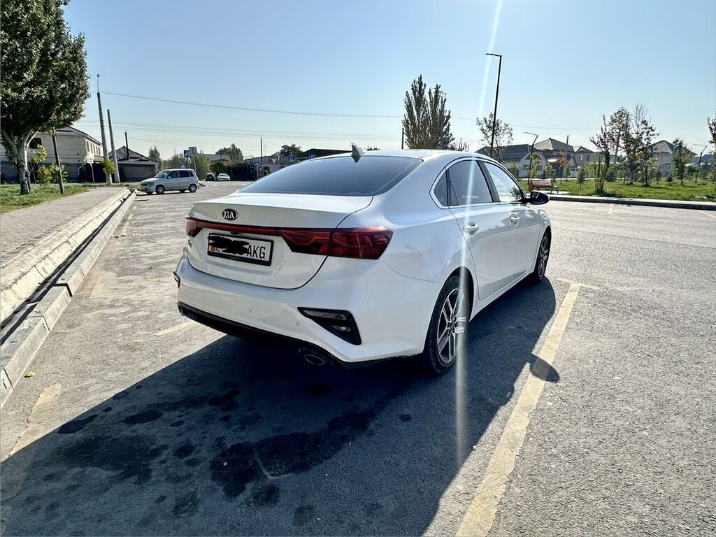 Kia Cerato: 2018 г., 1.6 л, Автомат, Бензин, Седан: фото 5