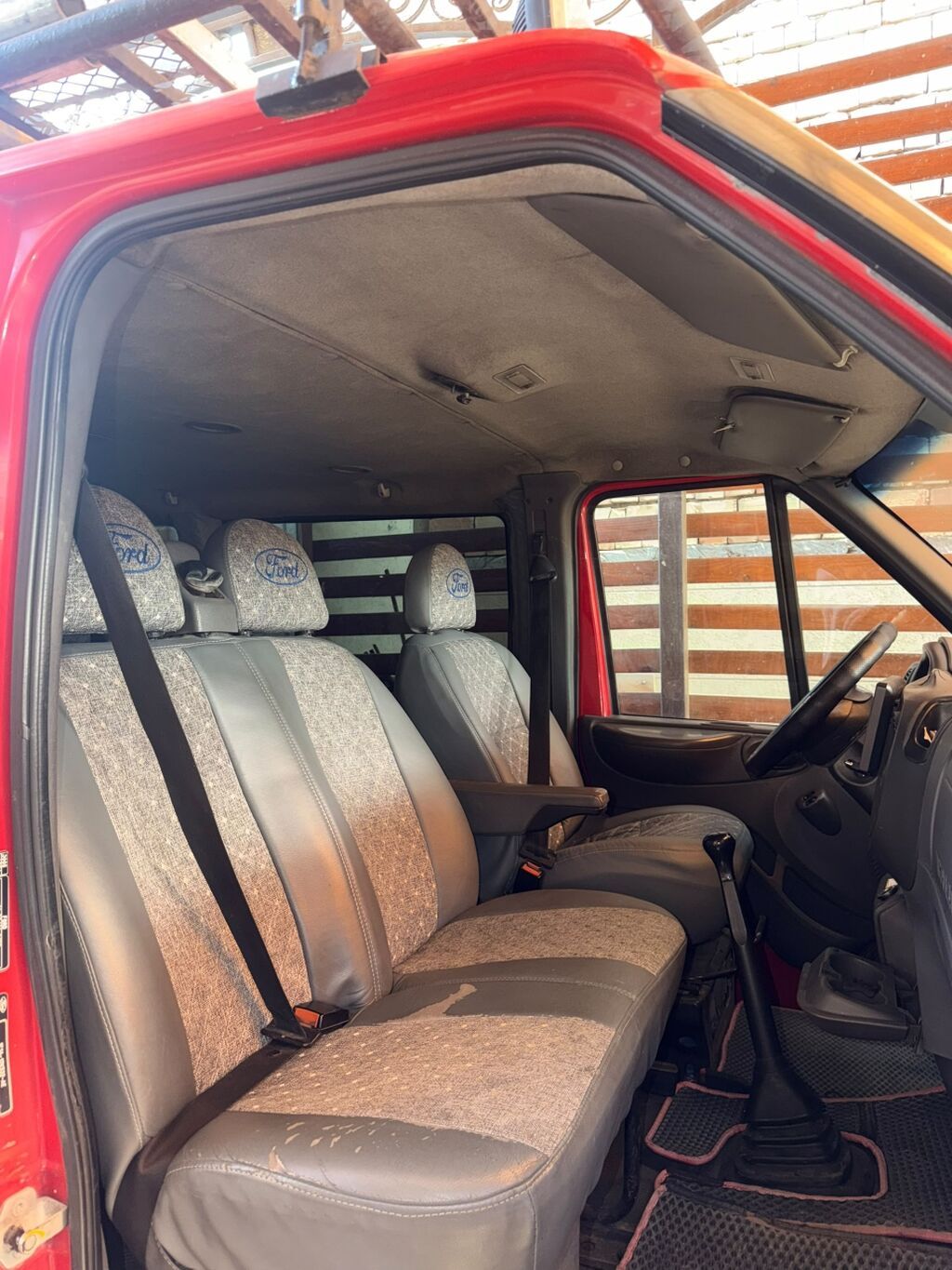 Ford Transit: 2001 г., 2 л, Механика, Дизель, Бус: фото 8