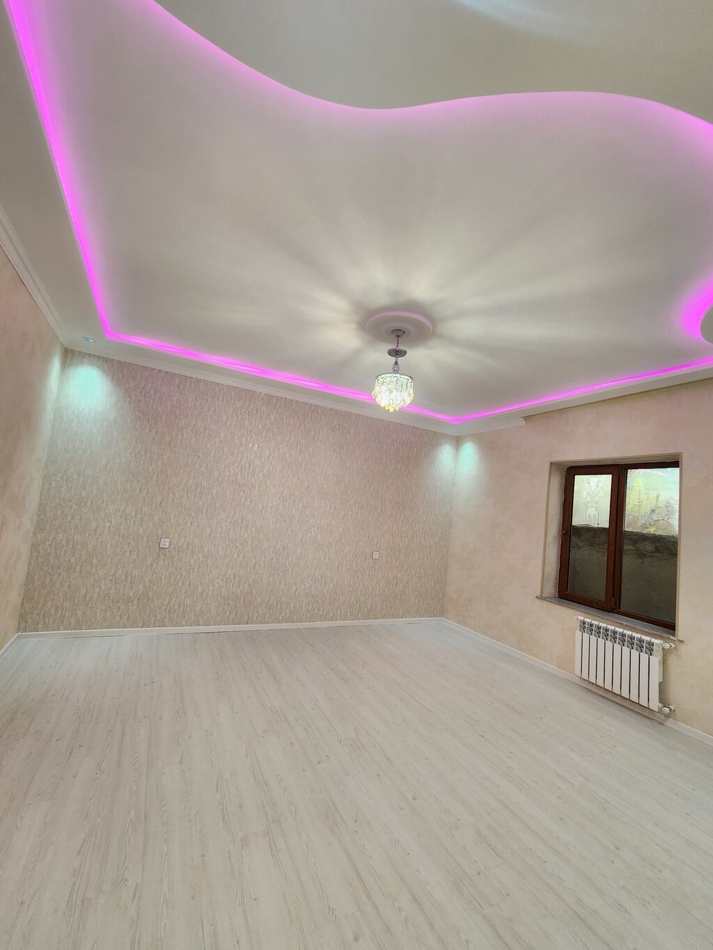 Əmircan qəs. 3 otaqlı, 120 kv. m, Yeni təmirli