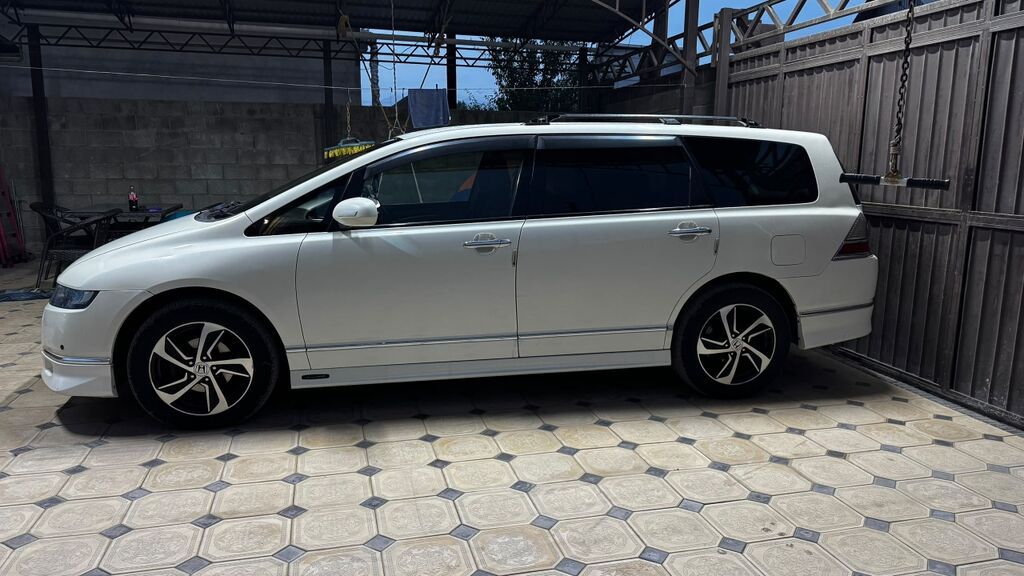 Honda Odyssey: 2004 г., 2.4 л, Типтроник, Бензин, Универсал: фото 3
