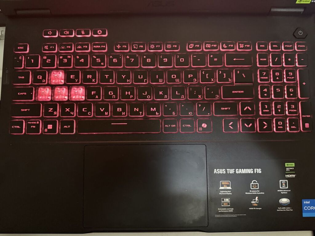 Игровой ноутбук ASUS TUF Gaming F16 - Экран IPS‑уровня 16" с частотой: фото 2