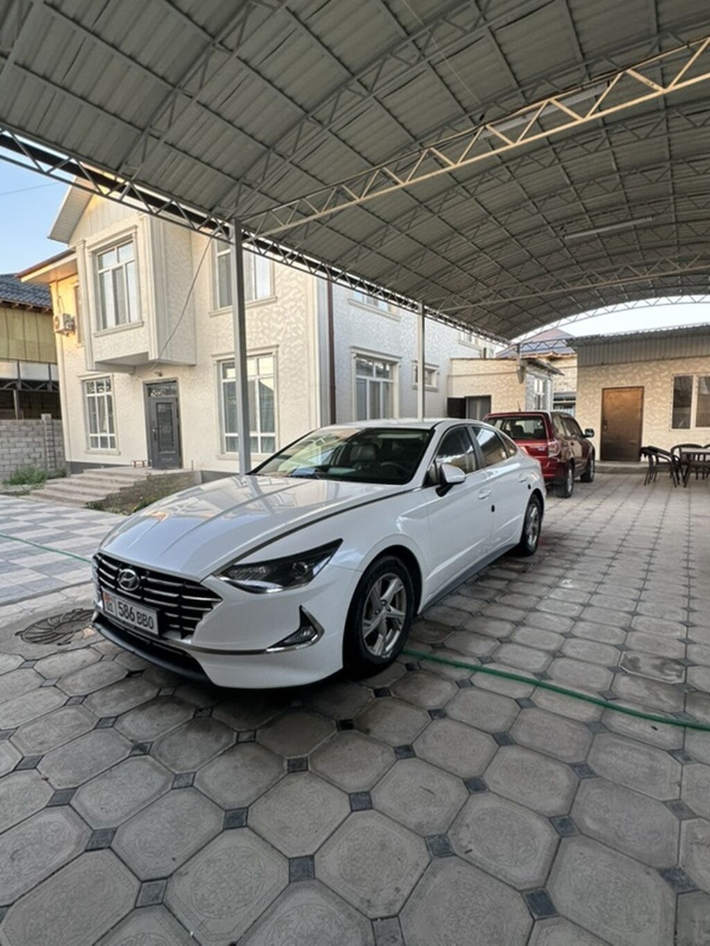 Hyundai Sonata: 2020 г., 2 л, Автомат, Газ, Лифтбек: фото 2