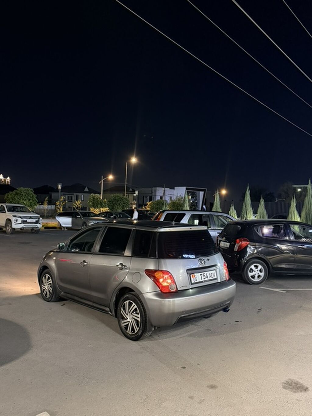 Toyota Ist: 2004 г., 1.5 л, Вариатор, Бензин, Хэтчбэк: фото 6