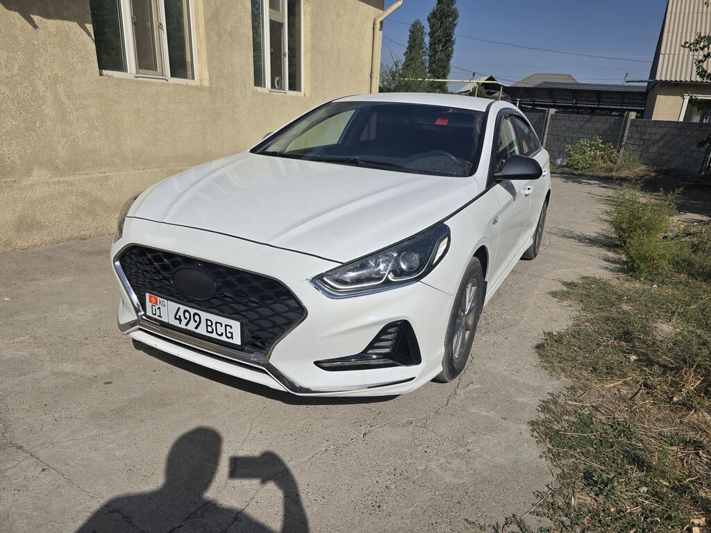 Hyundai Sonata: 2021 г., 2 л, Автомат, Газ, Седан: фото 8