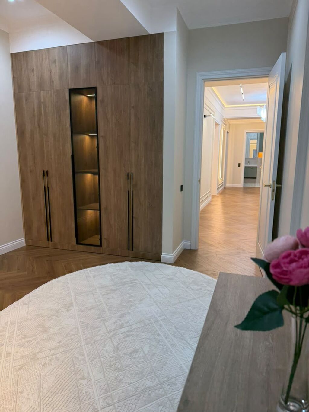 4 комнаты, 137 м², Элитка, 6 этаж, Дизайнерский ремонт — фото 1