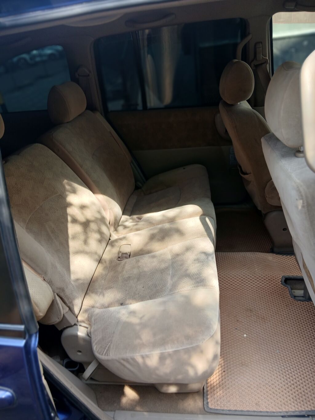 Nissan Liberty: 2003 г., 2 л, Автомат, Газ, Универсал: фото 8