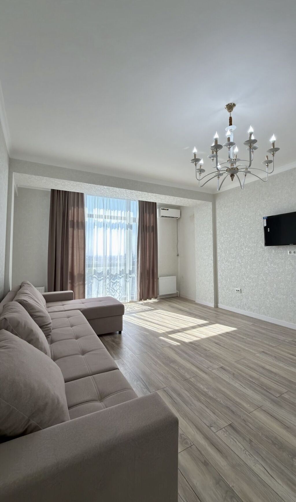 1 комната, 54 м², Ала-Арча ТРЦ Элитка, 6 этаж, Евроремонт: фото 1