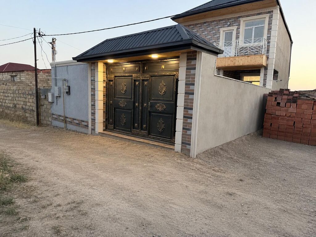 Sarayda 4 otaqlı həyət evi satılır, 145 m², 123 000 AZN, şəkil 2 / 12