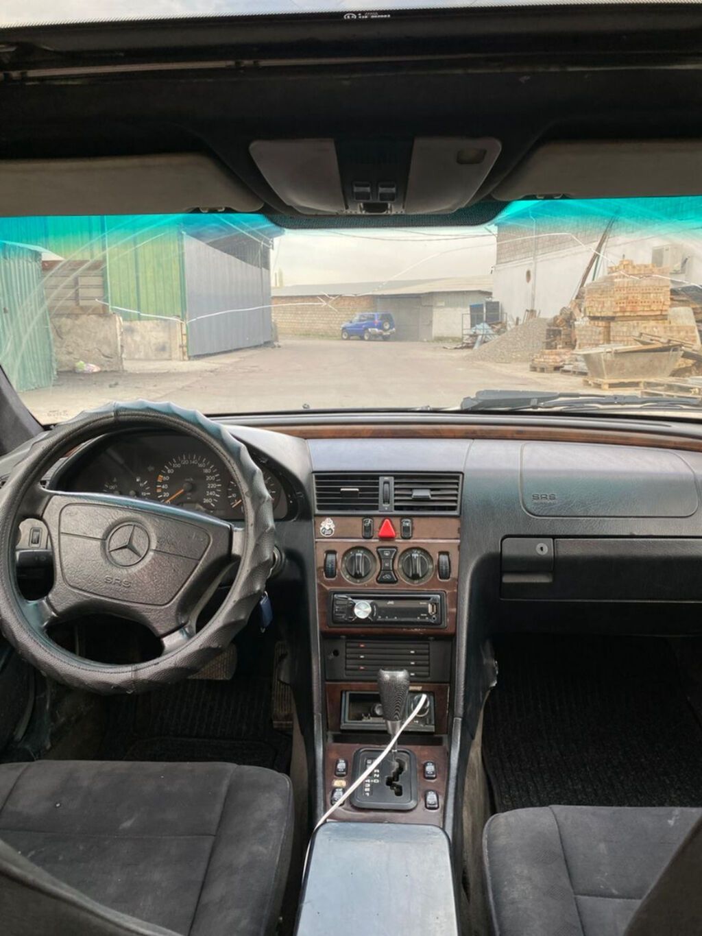 Mercedes-Benz C-Class: 1994 г., 2.8 л, Автомат, Бензин, Седан: фото 7