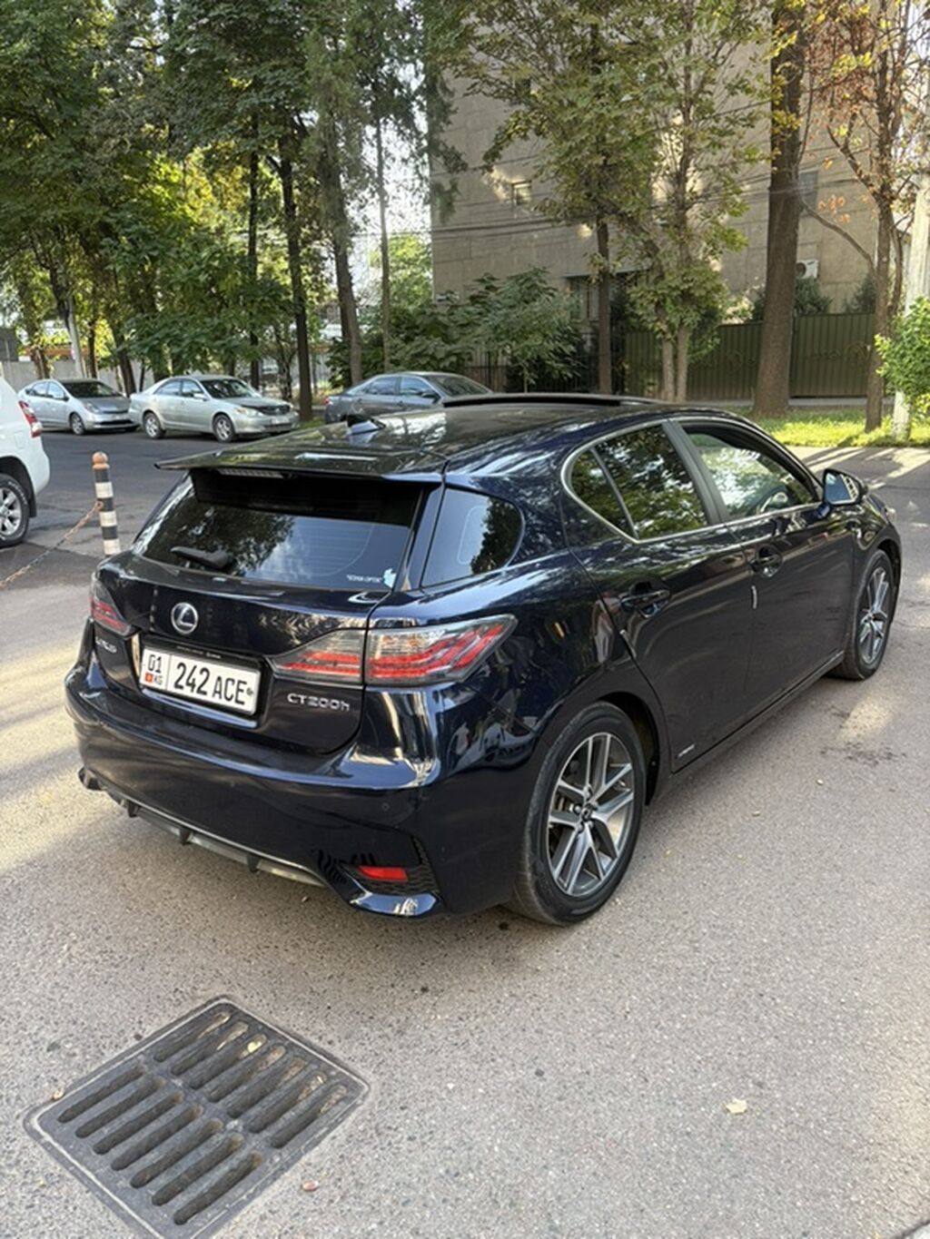 Lexus CT: 2017 г., 1.8 л, Вариатор, Гибрид, Хэтчбэк: фото 4