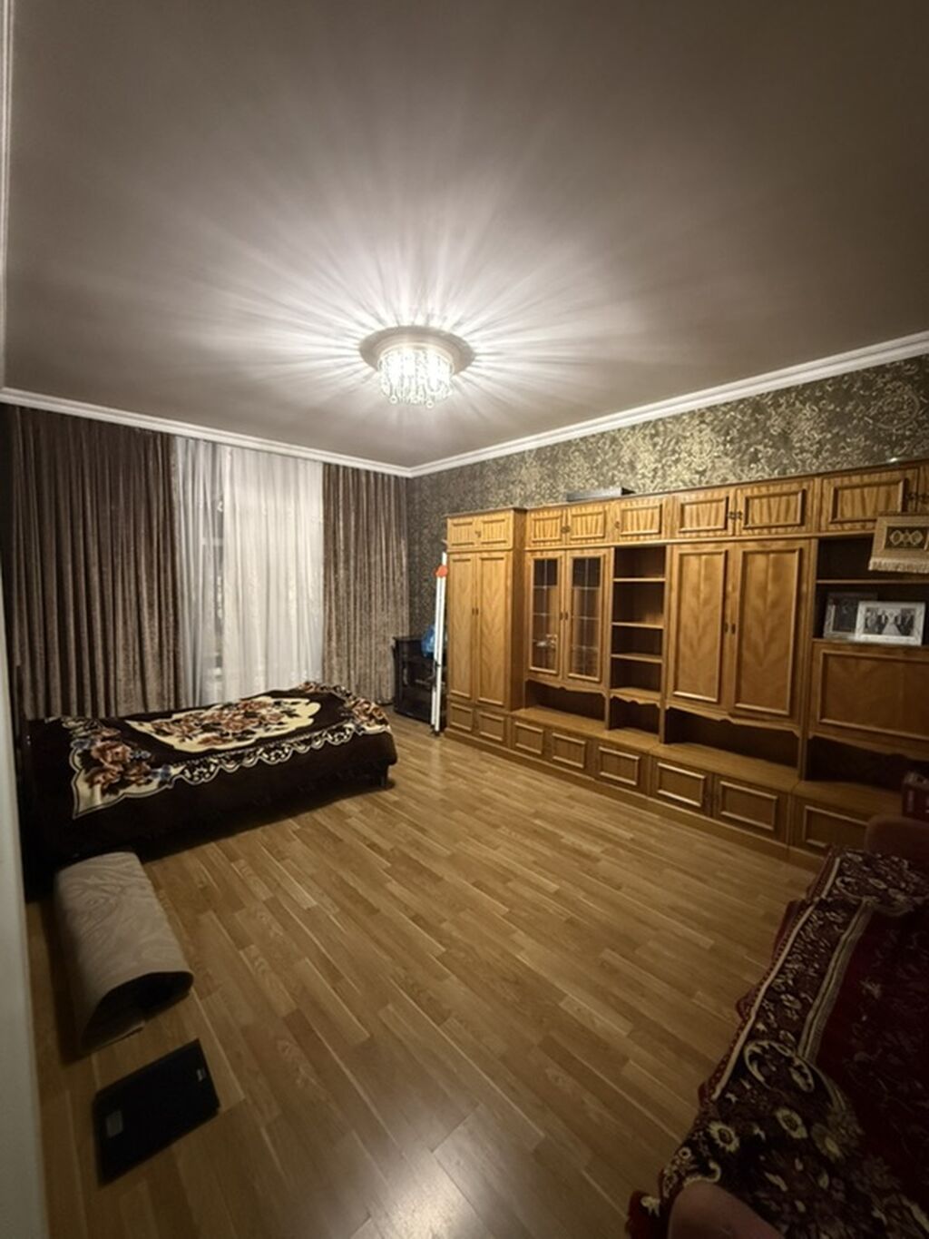 5 otaqlı, 160 kv. m, Kredit yoxdur, Orta təmir