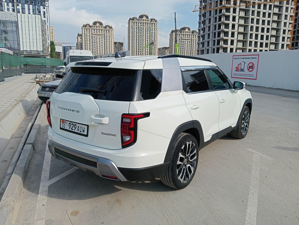 Ssangyong Torres: 2022 г., 1.5 л, Автомат, Бензин, Кроссовер: фото 4