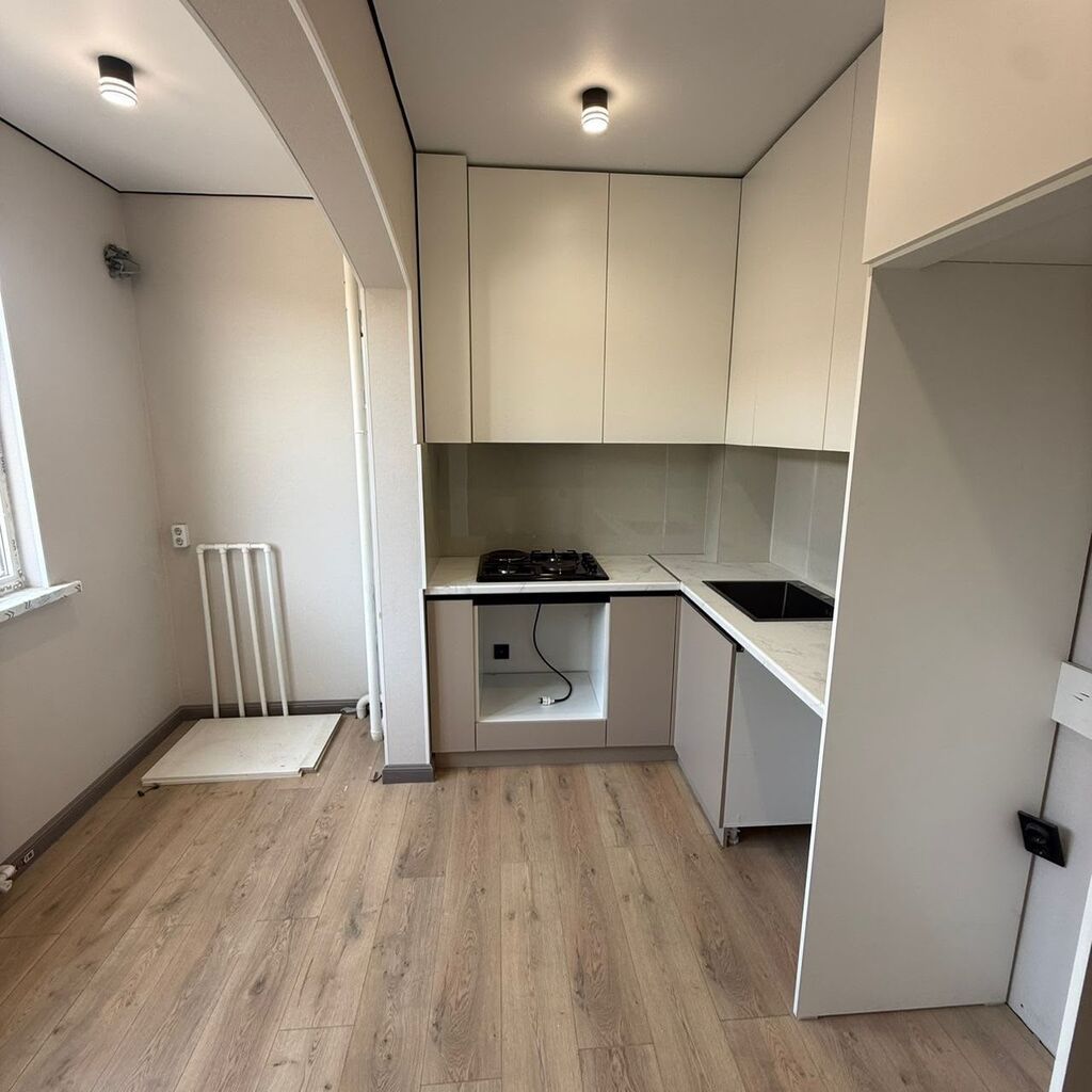 1 комната, 45 м², ул. Горького / Алматинка 106 серия улучшенная, 5 этаж, Свежий ремонт: фото 3