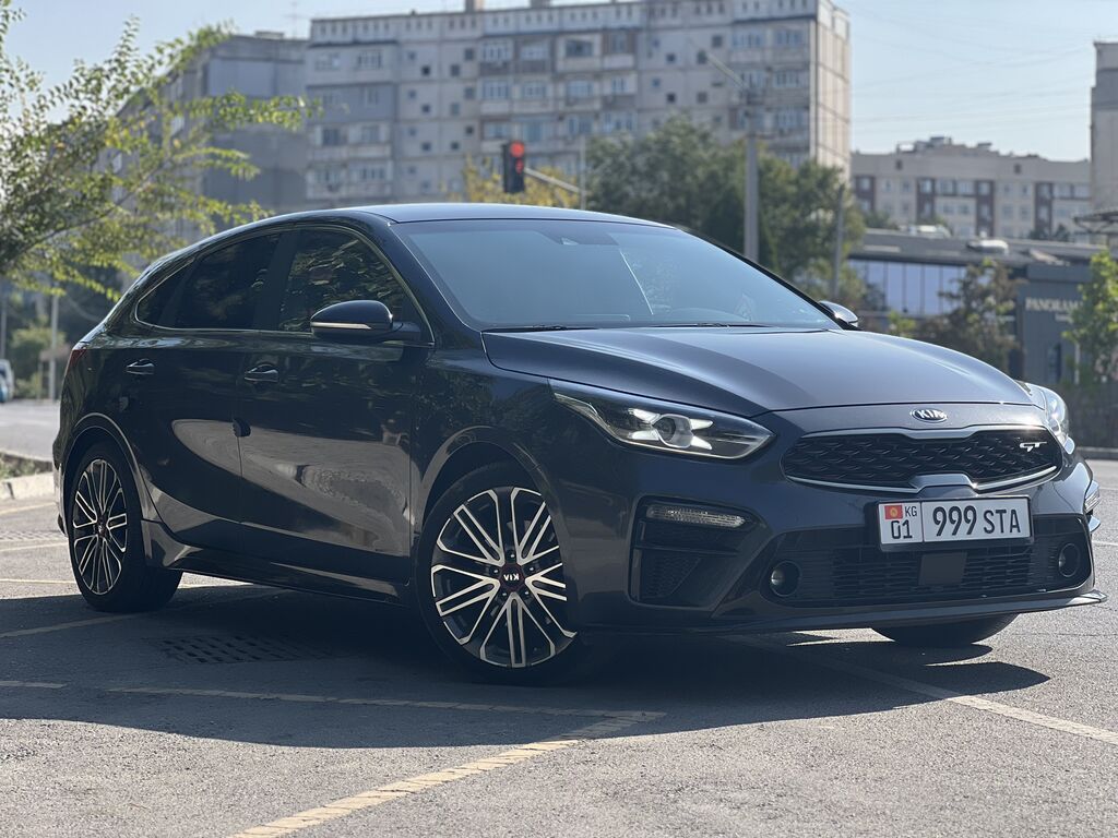 Kia K3: 2019 г., 1.6 л, Робот, Бензин, Хэтчбэк: фото 2