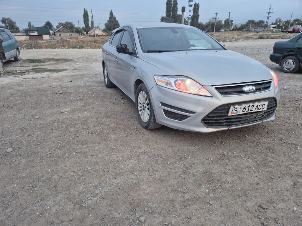 Ford Mondeo: 2011 г., 2.3 л, Механика, Бензин, Лифтбек: фото 5