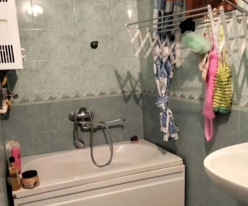 TƏLƏBƏ OĞLANLARA EV! nəsimi metrosu ilə 5 dəq. 61 65 18 85