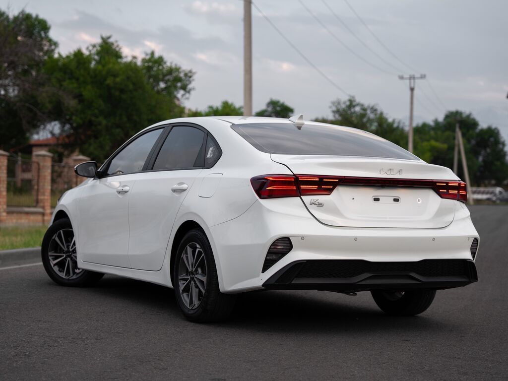 Kia K3: 2021 г., 1.6 л, Автомат, Бензин, Седан: фото 4