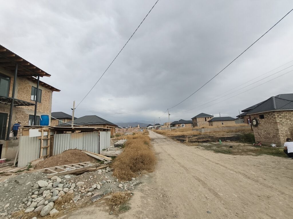 Продам дом (коробка) с верандой в Бишкеке: фото 6