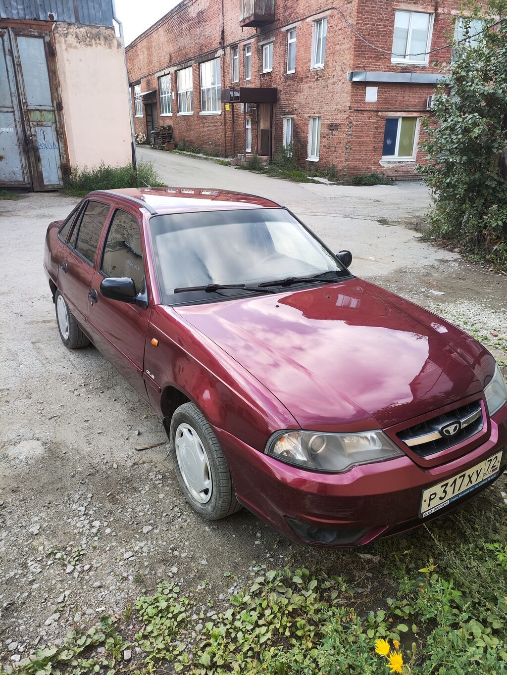 Daewoo Nexia: 2010 г., 1.6 л, Механика, Бензин, Седан: фото 3