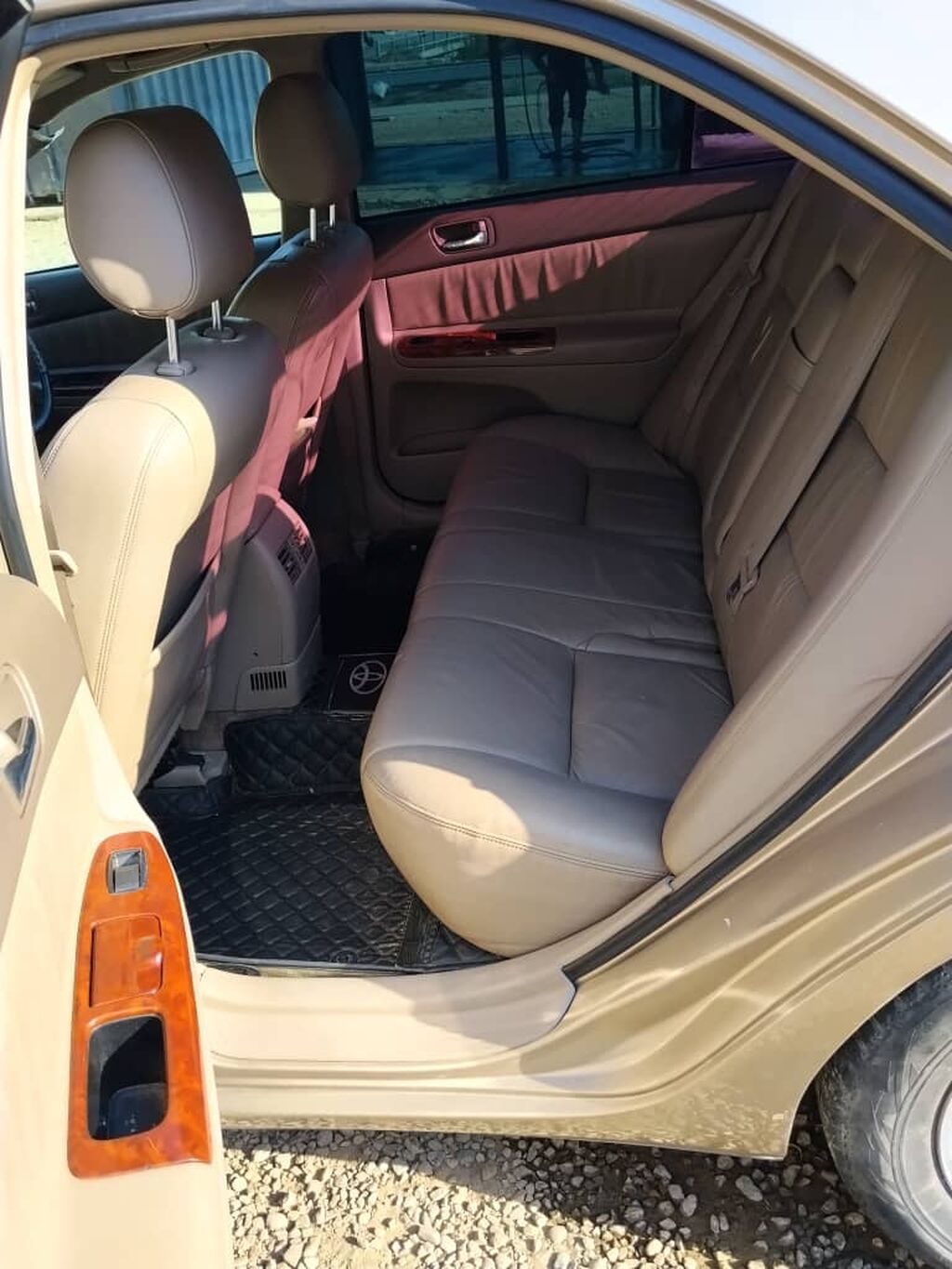 Toyota Camry: 2004 г., 2.4 л, Автомат, Бензин, Седан: фото 3