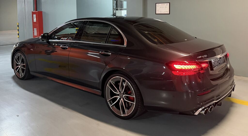 Mercedes-Benz E-Class: 2023 г., 3 л, Автомат, Бензин, Седан: фото 3