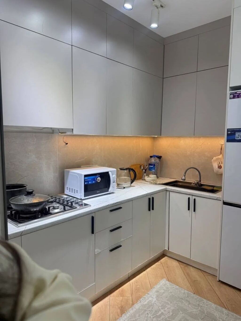 1 комната, 52 м², Ала-Арча ТРЦ 108 серия, 1 этаж, Свежий ремонт: фото 3