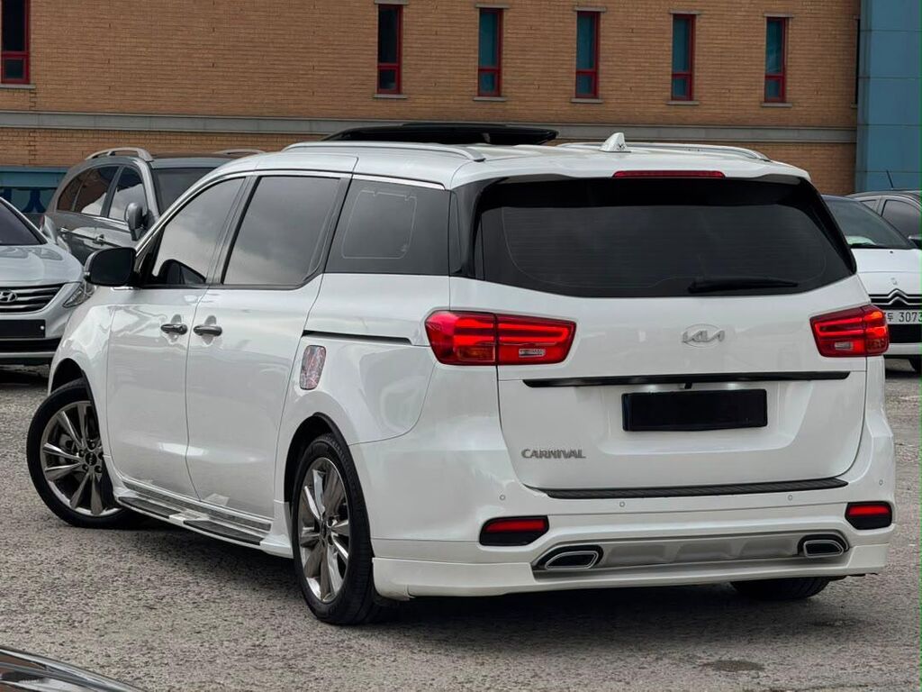 Kia Carnival: 2020 г., 2.2 л, Автомат, Дизель, Седан: фото 5