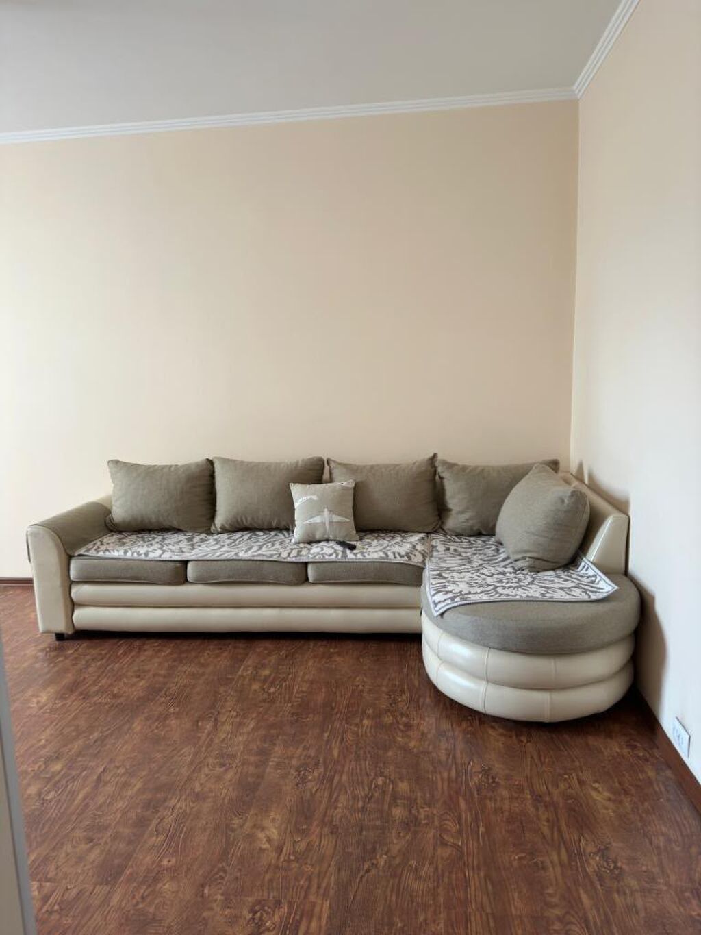 2 комнаты, 52 м², 7 мкр 105 серия, 5 этаж, Евроремонт: фото 3