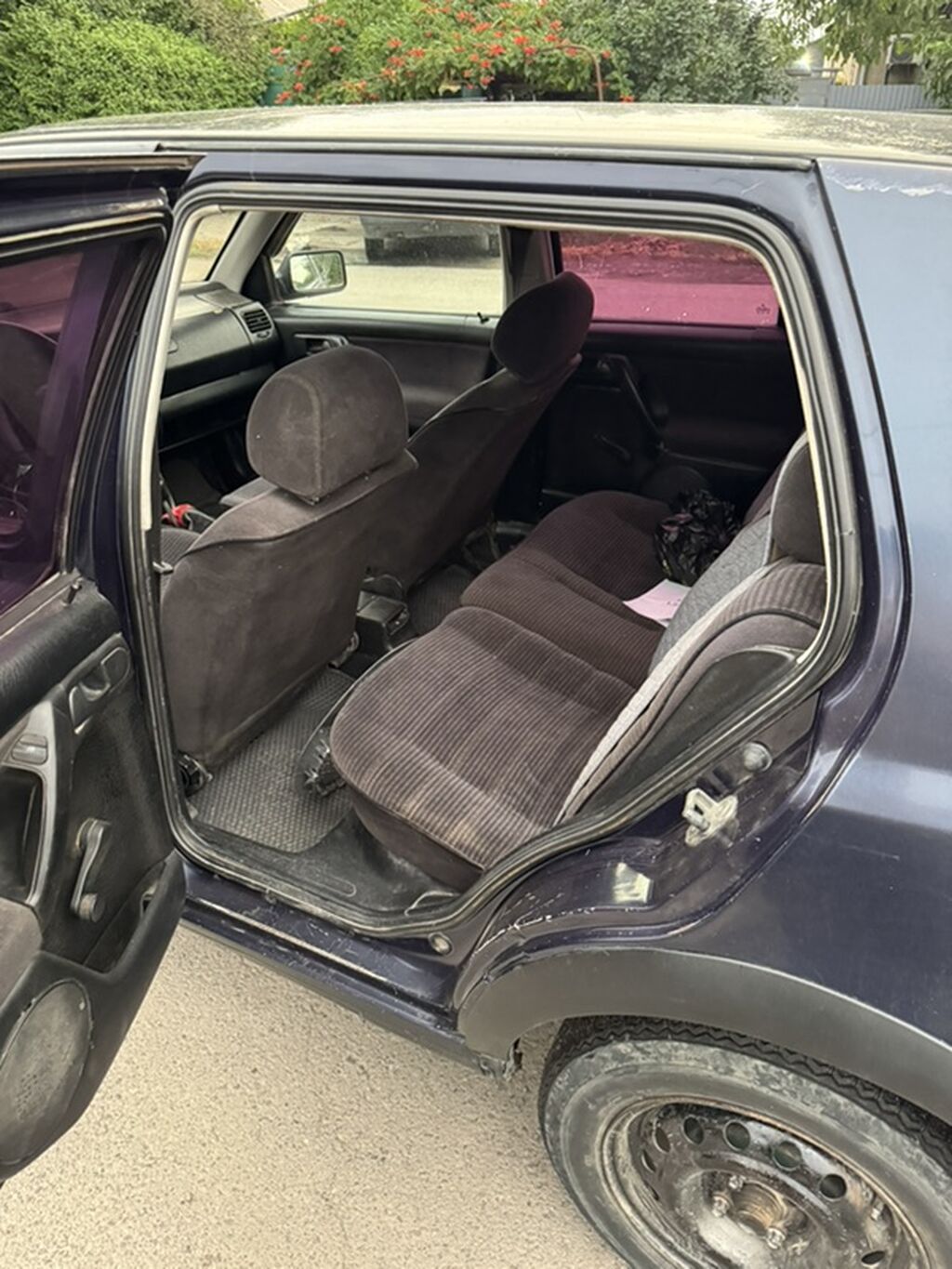 Volkswagen Golf: 1994 г., 1.8 л, Механика, Бензин, Хэтчбэк: фото 5