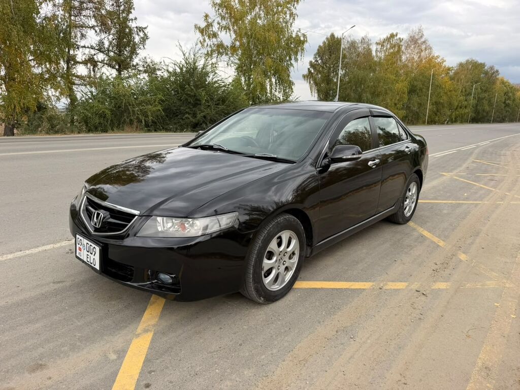 Honda Accord: 2003 г., 2 л, Автомат, Бензин, Седан: фото 1