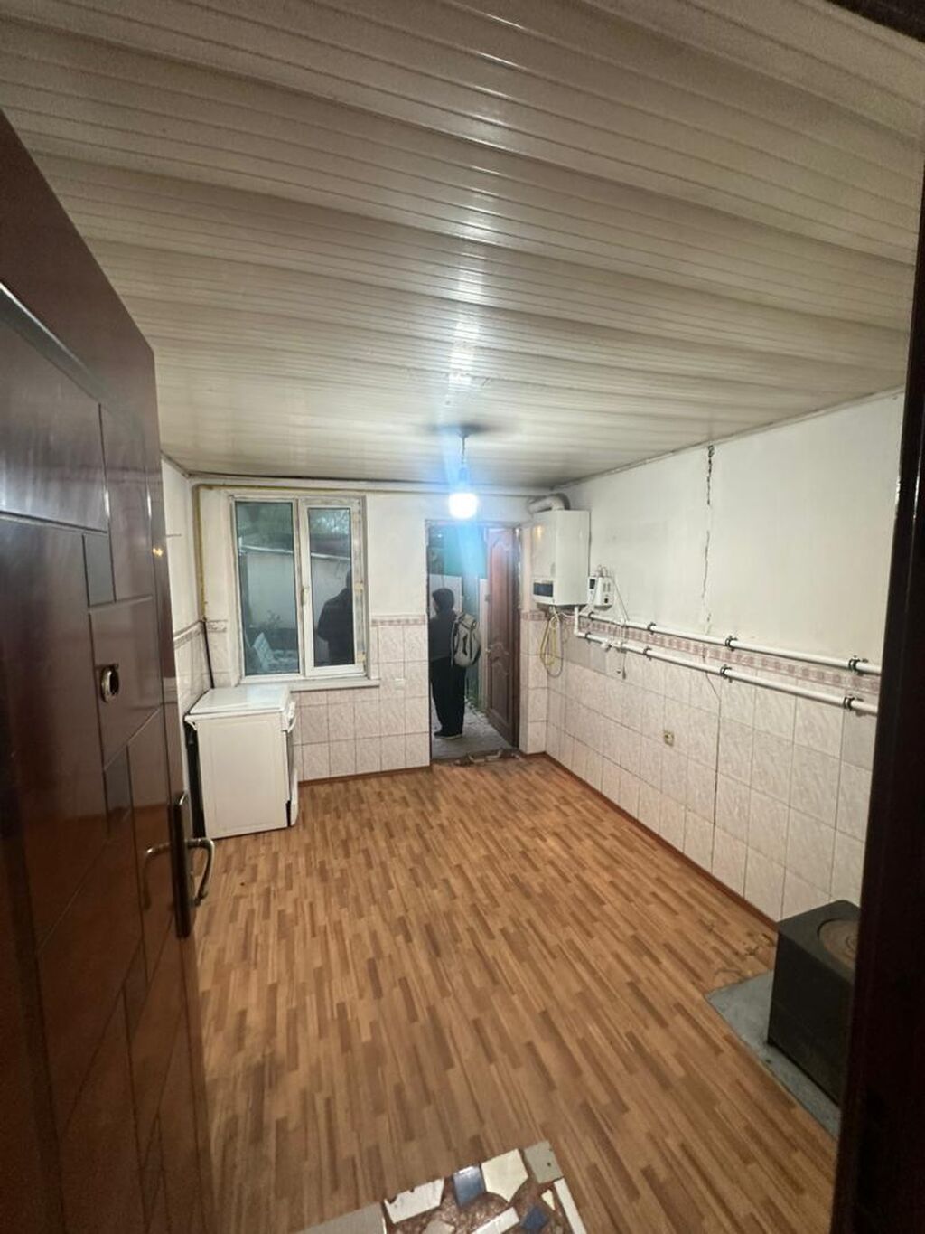 Срочно сатам 3х ком.,квартиру+2 сотки, г.Бишкек, ж/м Энесай: фото 2