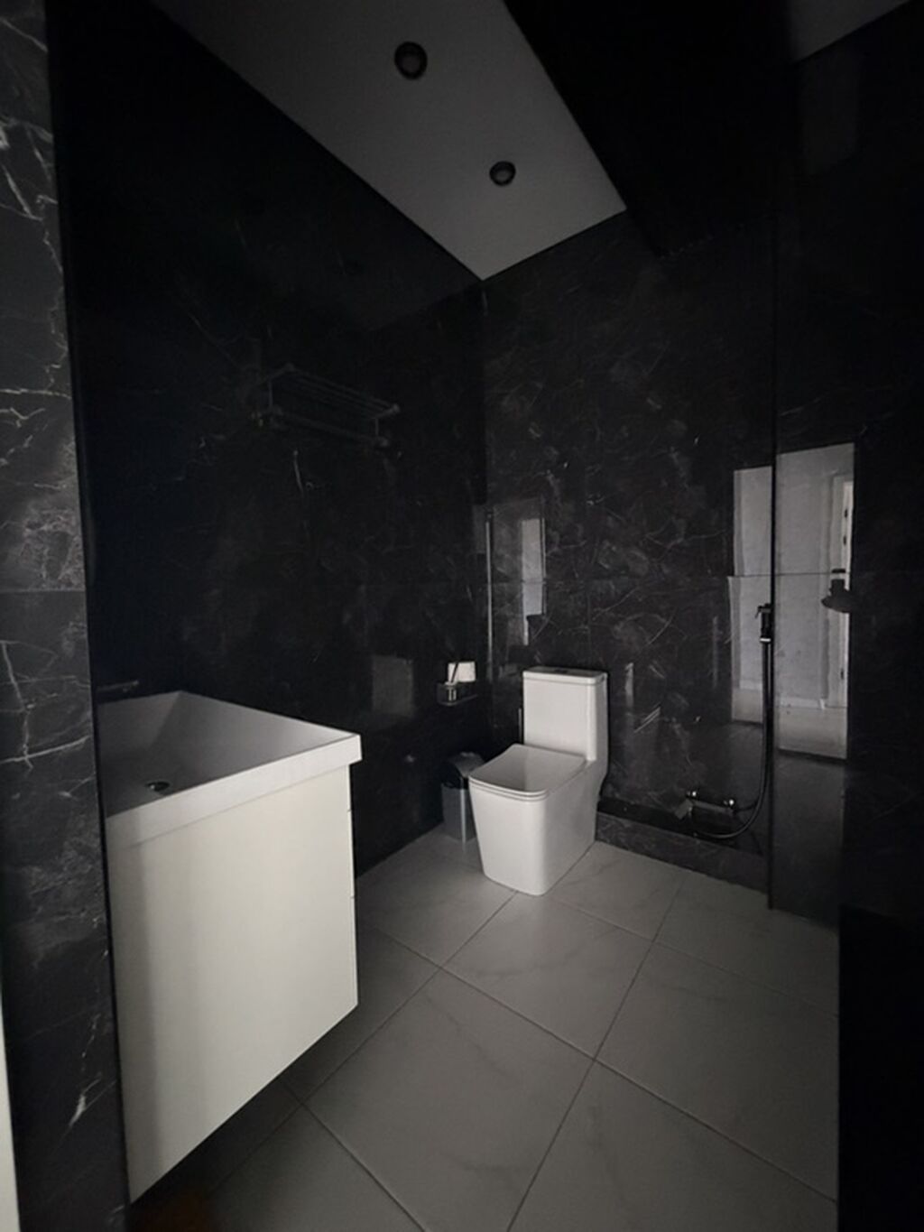 1 комната, 41 м², Пишпек Элитка, 11 этаж, Свежий ремонт: фото 7