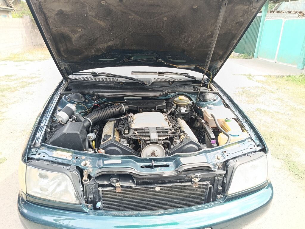 Audi 100: 1996 г., 2.6 л, Механика, Бензин, Седан: фото 5