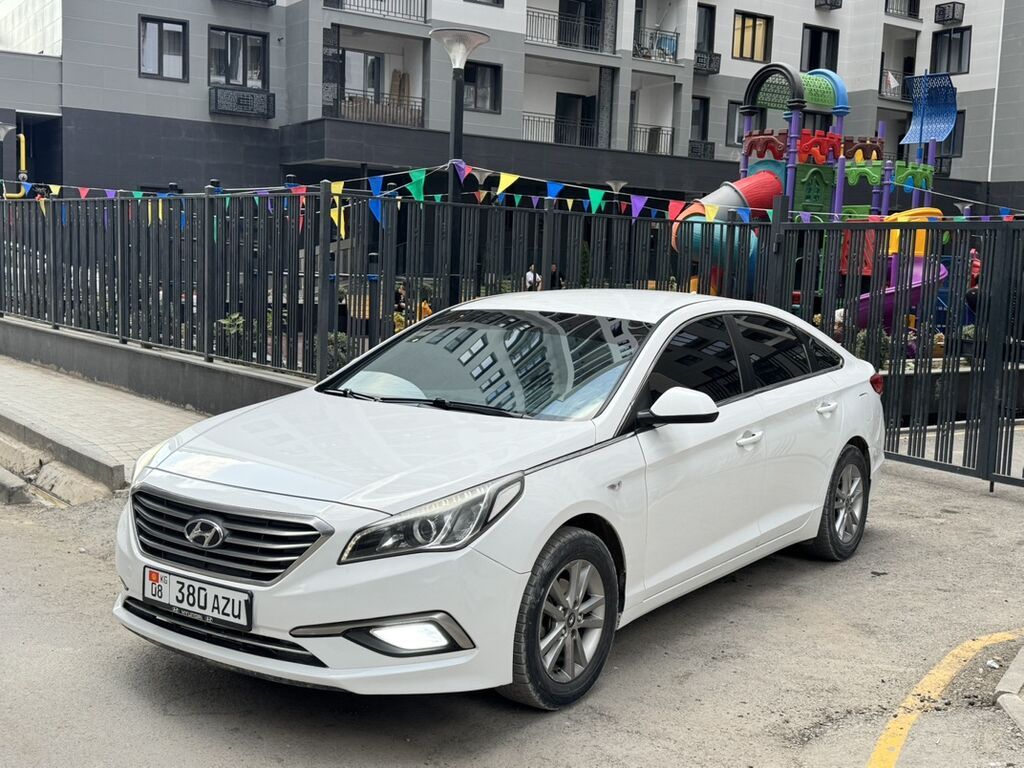 Hyundai Sonata: 2017 г., 2 л, Автомат, Газ, Седан: фото 8