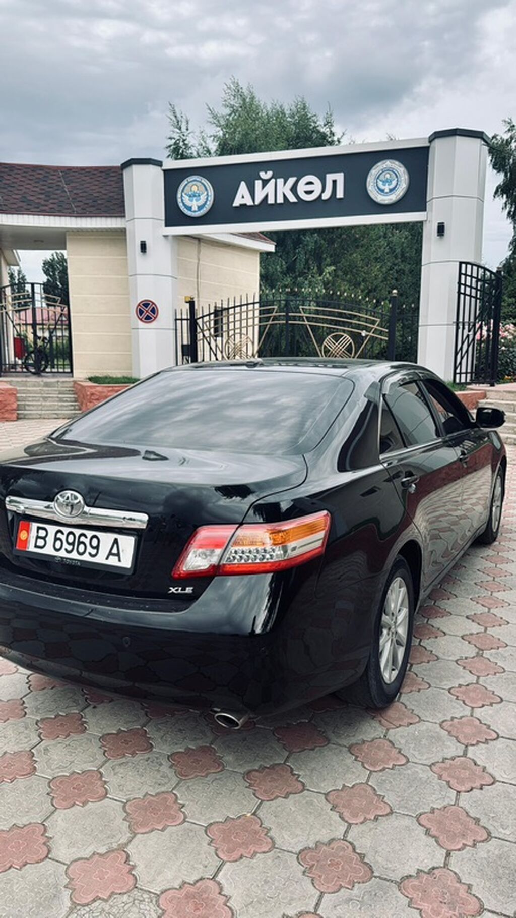 Toyota Camry: 2011 г., 2.5 л, Автомат, Бензин, Седан: фото 2
