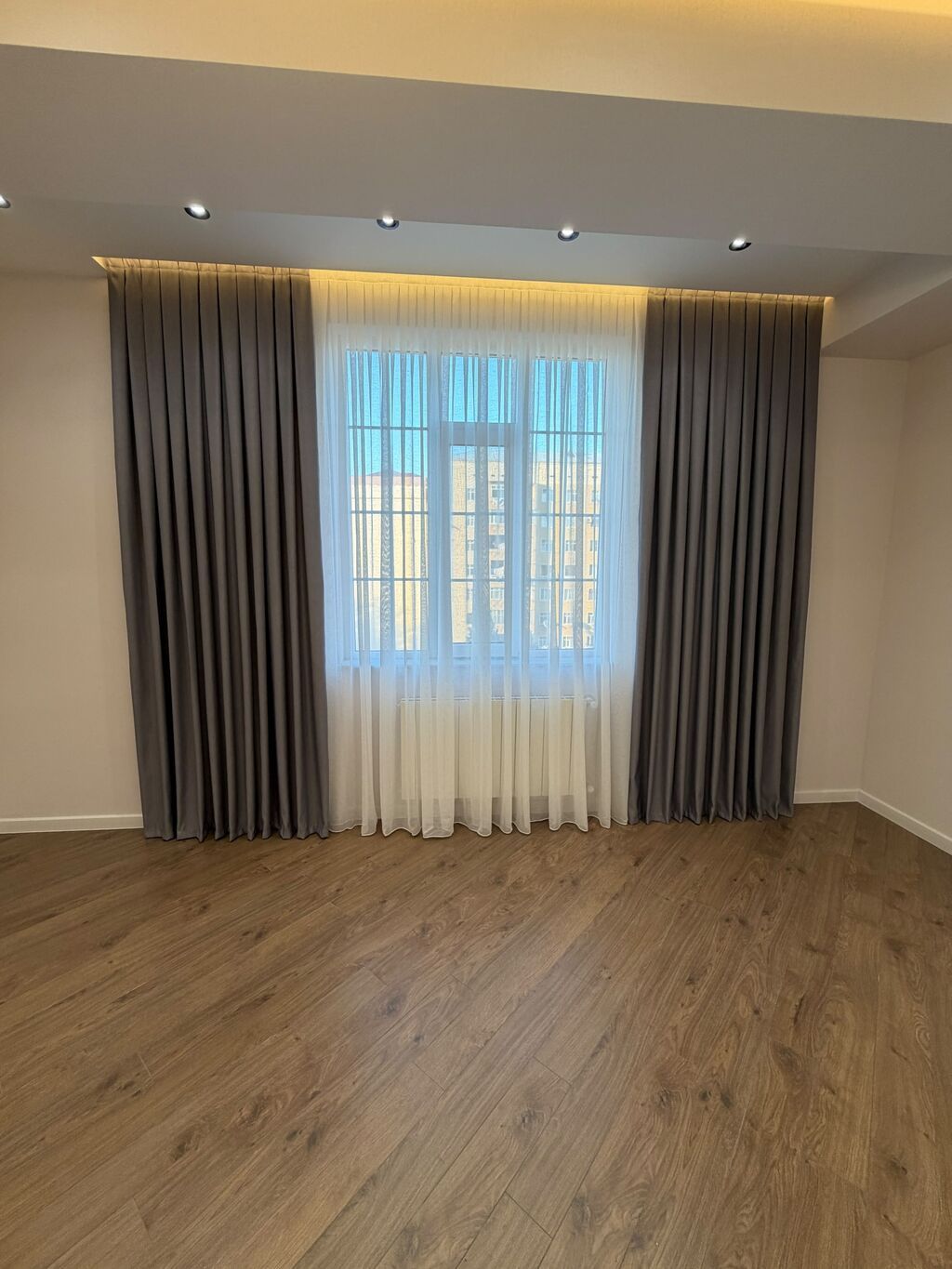 3 otaqlı, Yeni tikili, 112 kv. m