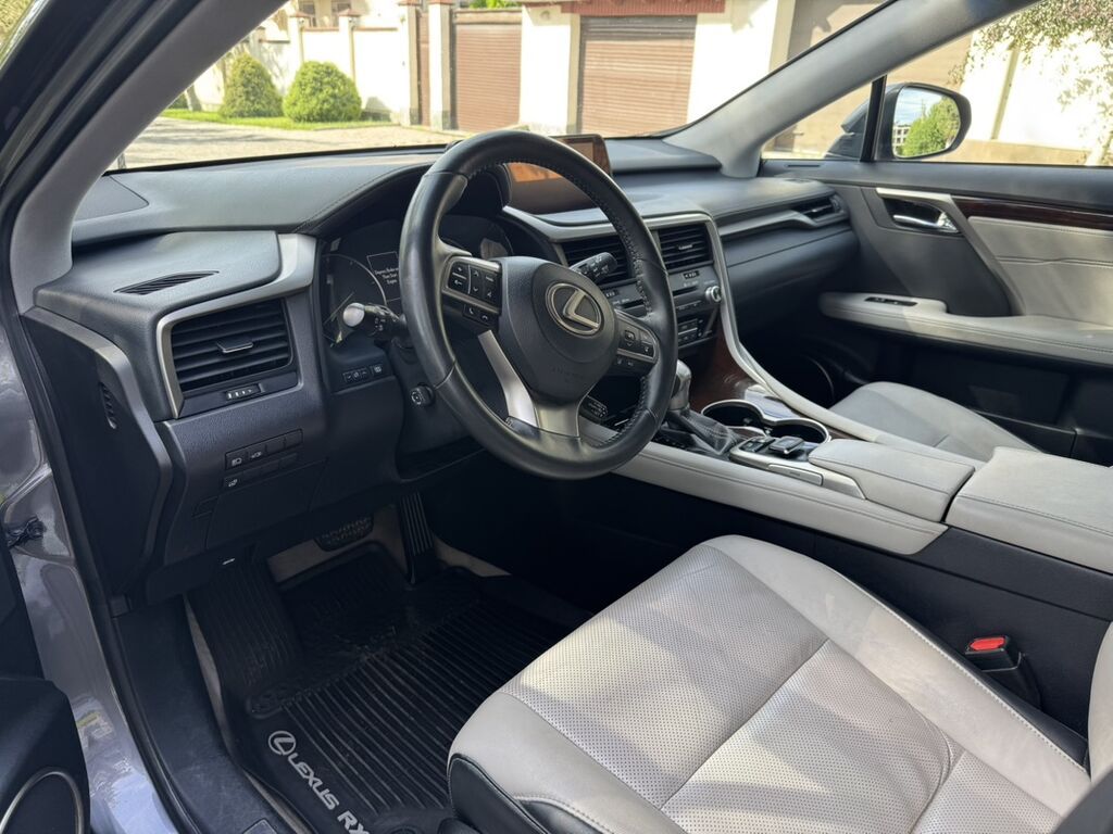 Lexus RX: 2017 г., 3.5 л, Автомат, Бензин, Кроссовер: фото 6