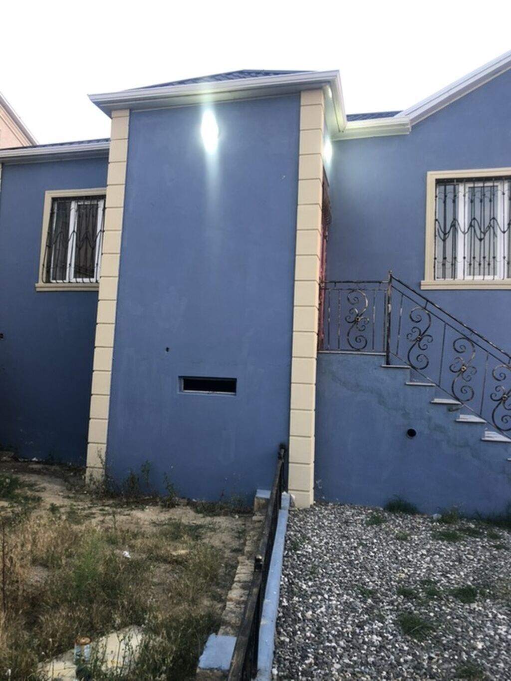 3 otaqlı, 105 kv. m, Kredit var, Yeni təmirli