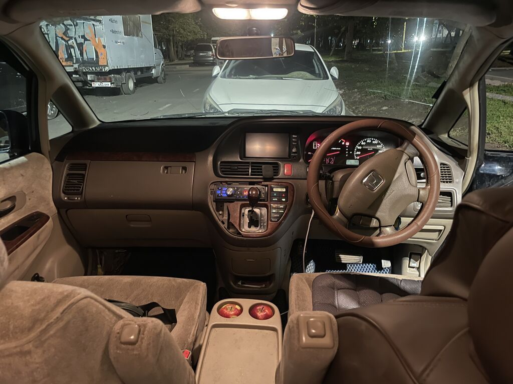 Honda Odyssey: 2000 г., 2.3 л, Автомат, Газ, Минивэн: фото 5