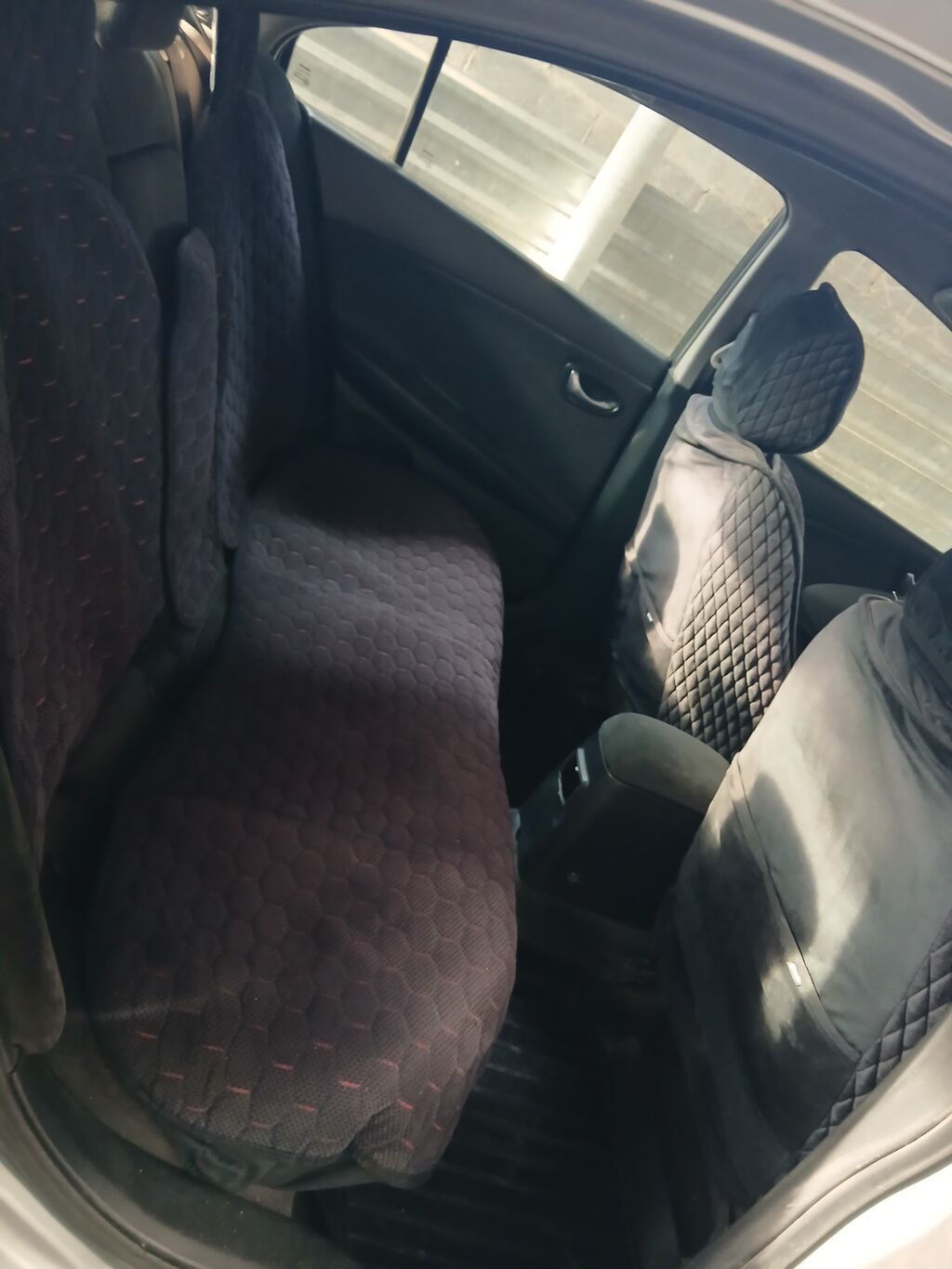 Nissan Primera: 2002 г., Бензин, Лифтбек: фото 5