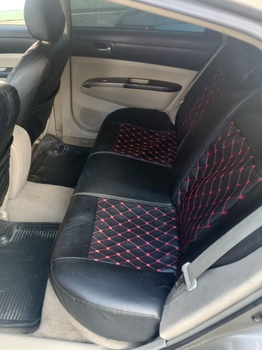 Toyota Prius: 2005 г., 1.5 л, Автомат, Гибрид, Хэтчбэк: фото 8
