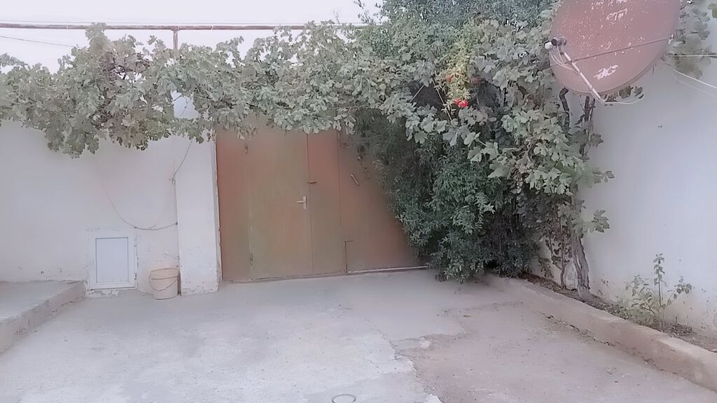 4 otaqlı, 101 kv. m, Kredit yoxdur, Orta təmir