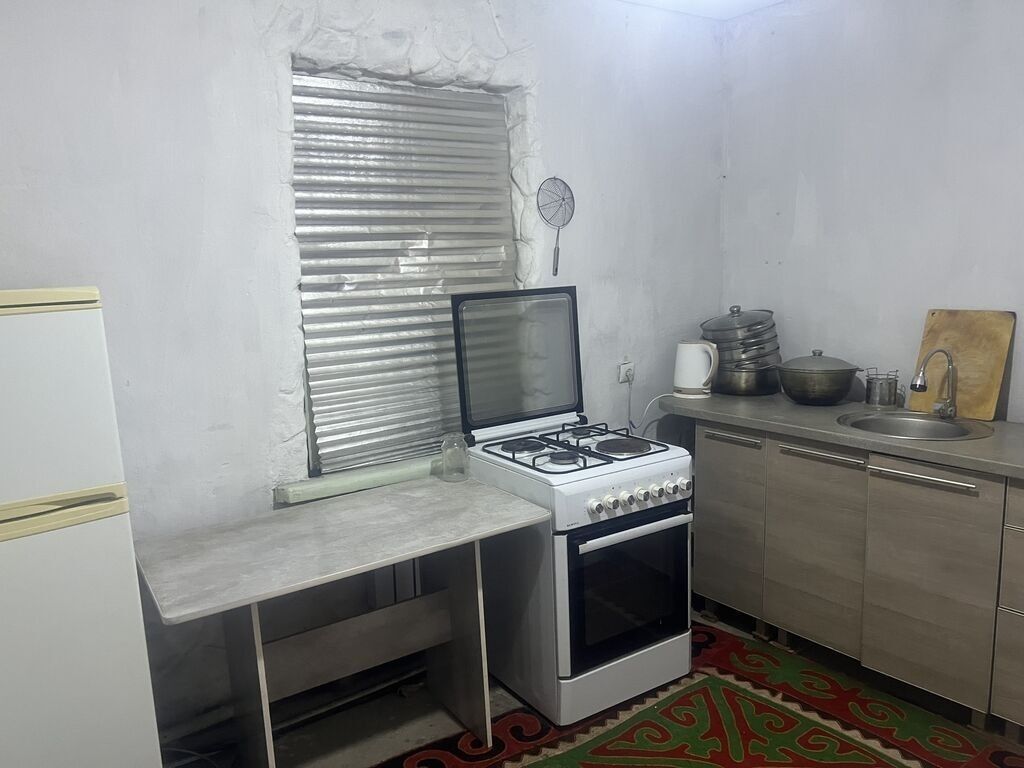 90 м², 4 комнаты, Нижняя Ала-Арча с., Без животных: фото 4