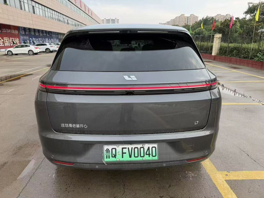 Lixiang L7: 2023 г., 1.5 л, Автомат, Гибрид, Кроссовер: фото 5
