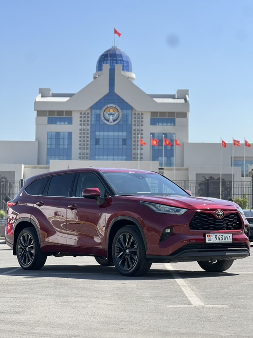 Toyota Highlander: 2020 г., 3.5 л, Автомат, Бензин, Кроссовер: фото 2
